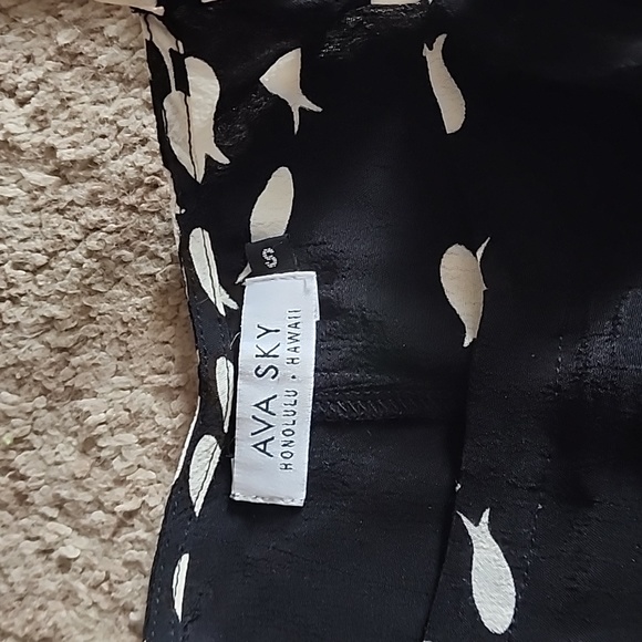 Ava Sky romper - Picture 2 of 3